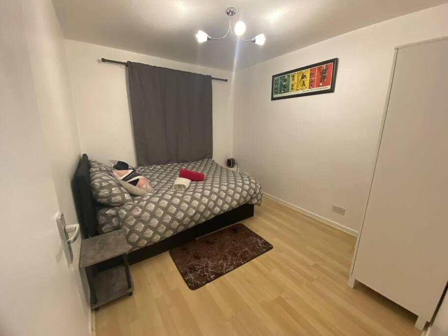 2 Bedroom Flat Camberwell Grove Лондон Экстерьер фото